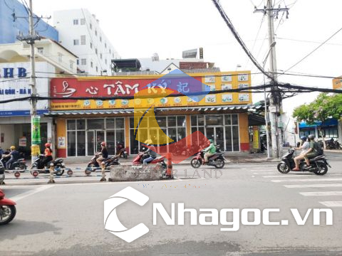 cho thue mat bang mat tien duong dinh tien hoang dt 8x14 ham tret lung 7 lau gia 14000usd thang