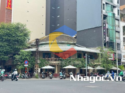 cho thue mat bang mat tien duong dinh tien hoang dt 8x14 ham tret lung 7 lau gia 14000usd thang