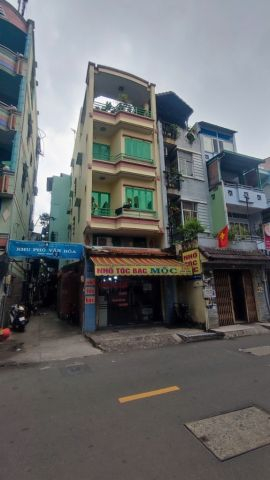 Bán nhà Góc 2MT 213 Vĩnh Viễn, Phường 4,  Quận 10, Hồ Chí Minh