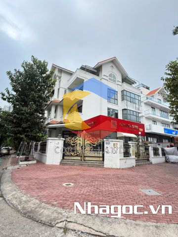 cho thue mat bang mat tien duong dinh tien hoang dt 8x14 ham tret lung 7 lau gia 14000usd thang